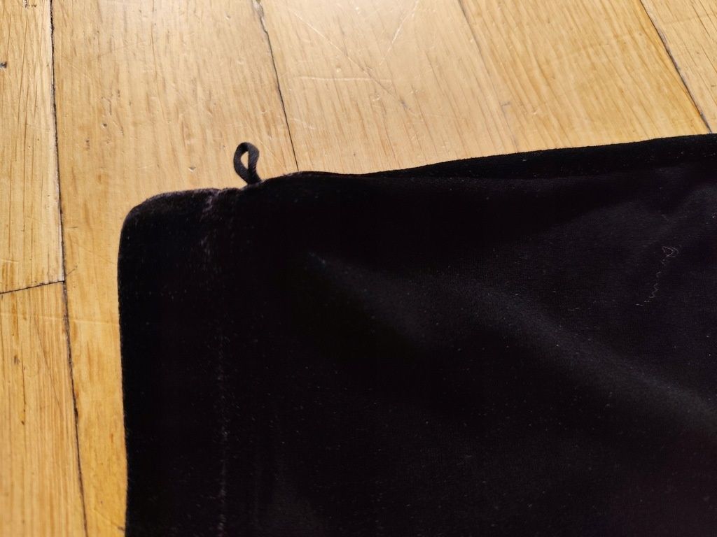 Amaranto spodnie welurowe proste 44