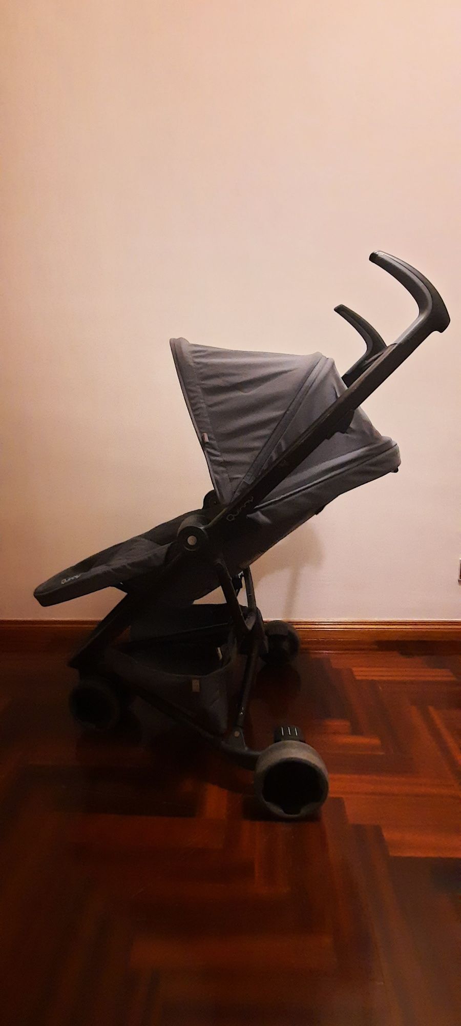 Carrinho de Bebé - Quinny Zapp Flex