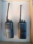 Рация портативная "ICOM IC-F16"с зарядными устройствами.
