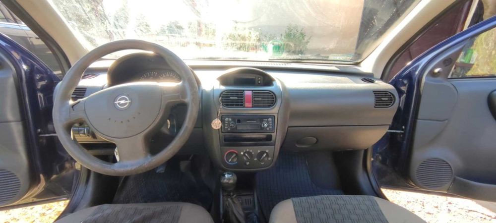 Opel Corsa 2002, 1.0 Benzyna