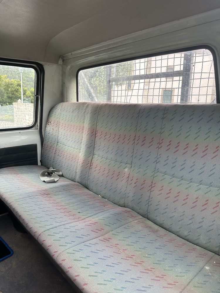 Hyundai H 100 2.5D caixa aberta