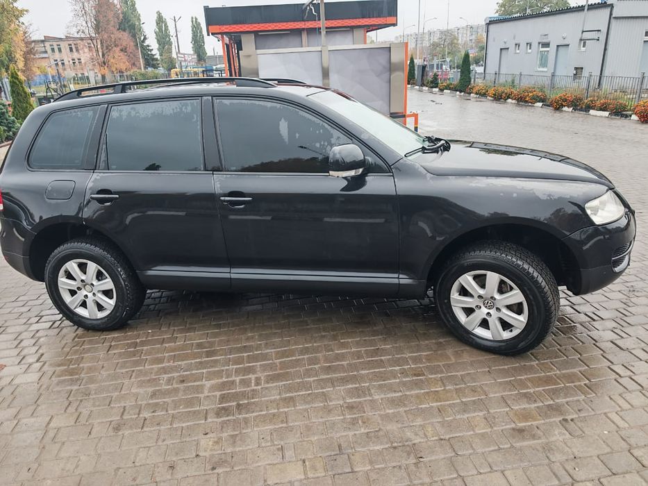 Продам VOLKSWAGEN Touareg
