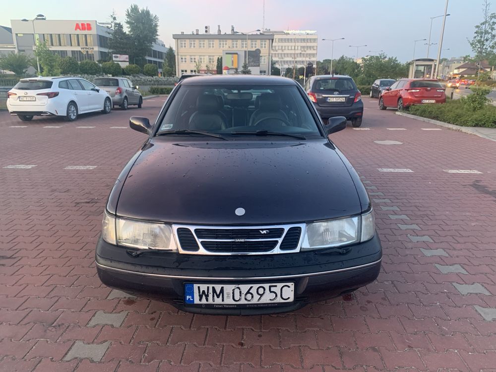 Saab 900 SE II 2.5 V6 Automat Skóry Czarna podsufitka