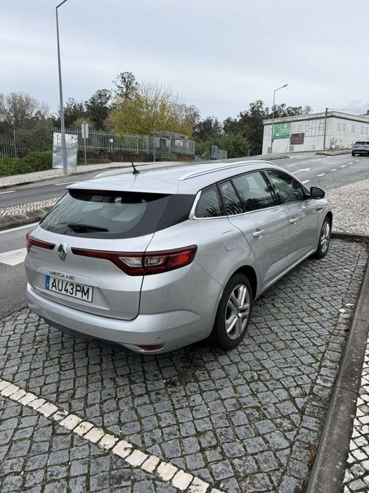 Vendo um carro em ótimo estado