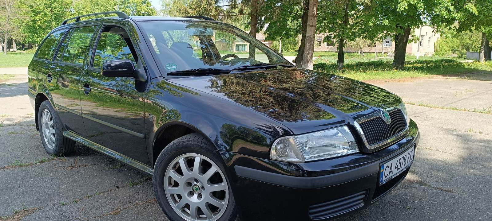 Продам автомобіль Skoda Octavia