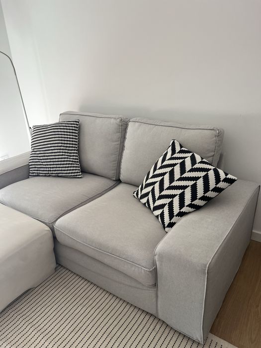 Sofa ikea 2 lugares cinza claro