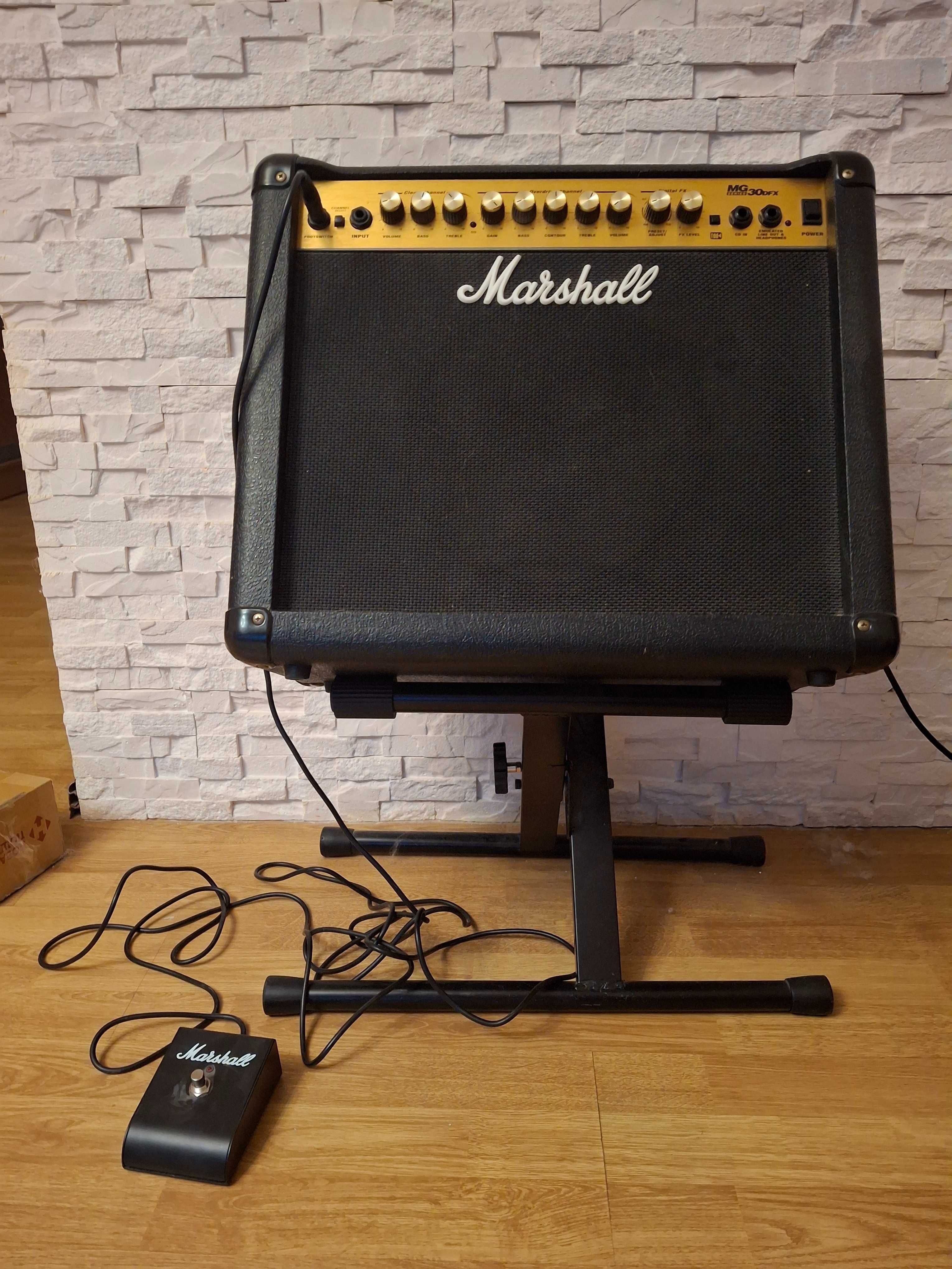 Комбік Marshall MG30DFX + підставка та футсвітч