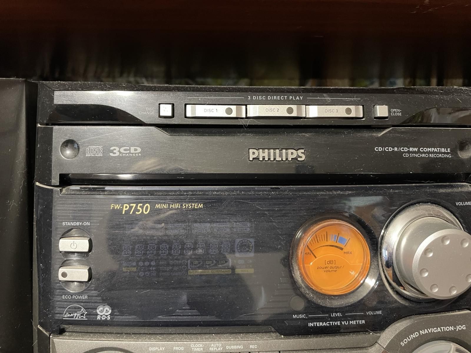 Музичний центр   PHILIPS