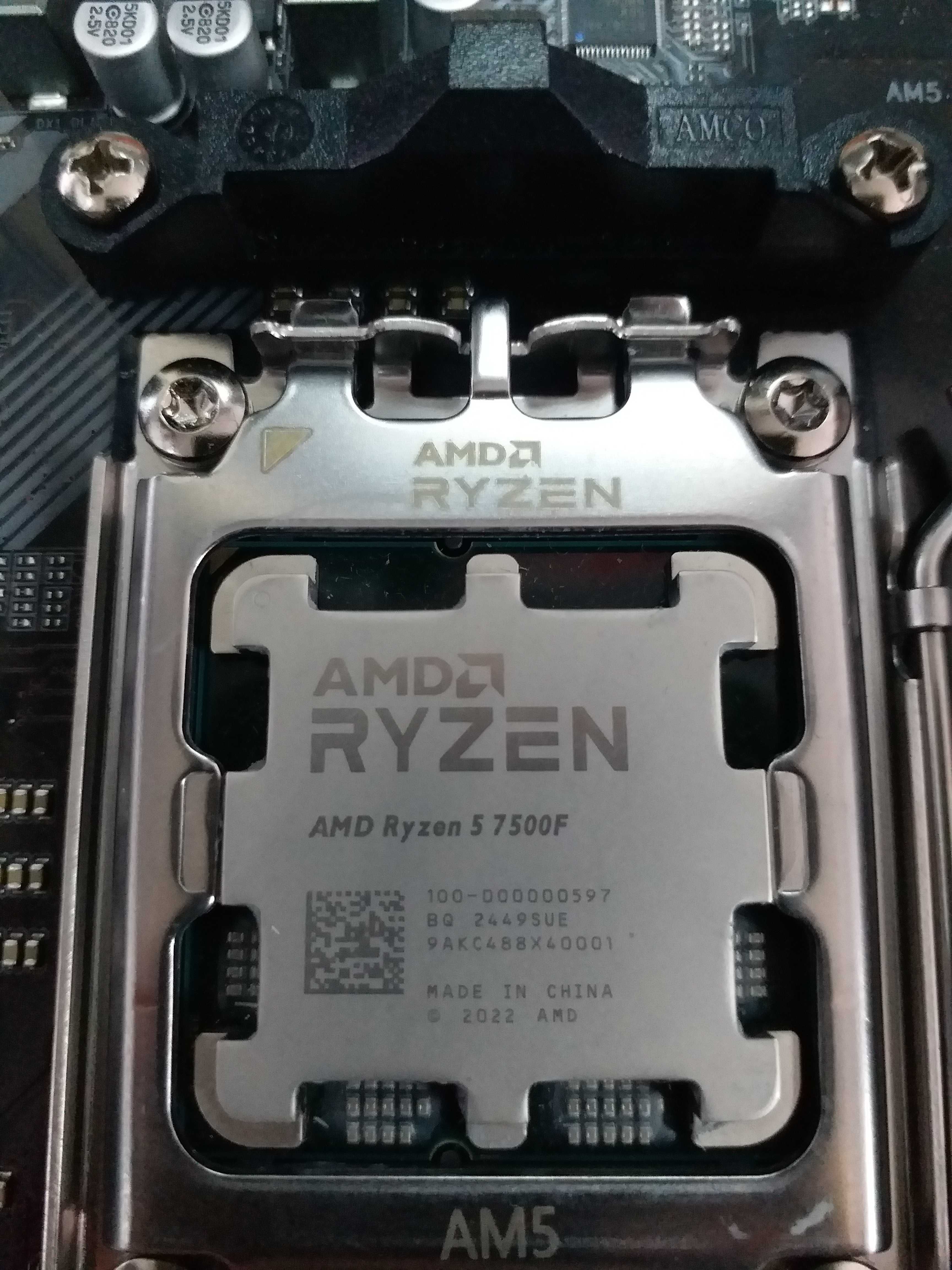 Gigabyte A620M Gaming X + Ryzen 5 7500F + DDR5 32 (2х16Gb) 6000MHz