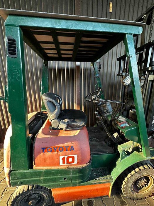 Продам навантажувач (погрузчик) кару Toyota FGL 2010