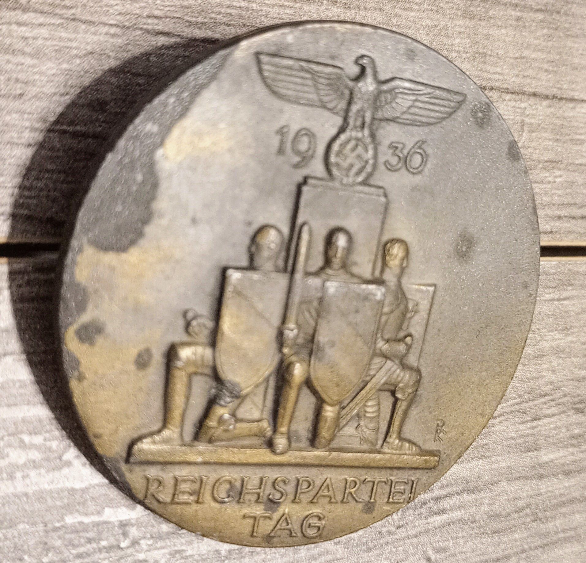 Militaria III Reich Pin do Congresso do partido NSDAP