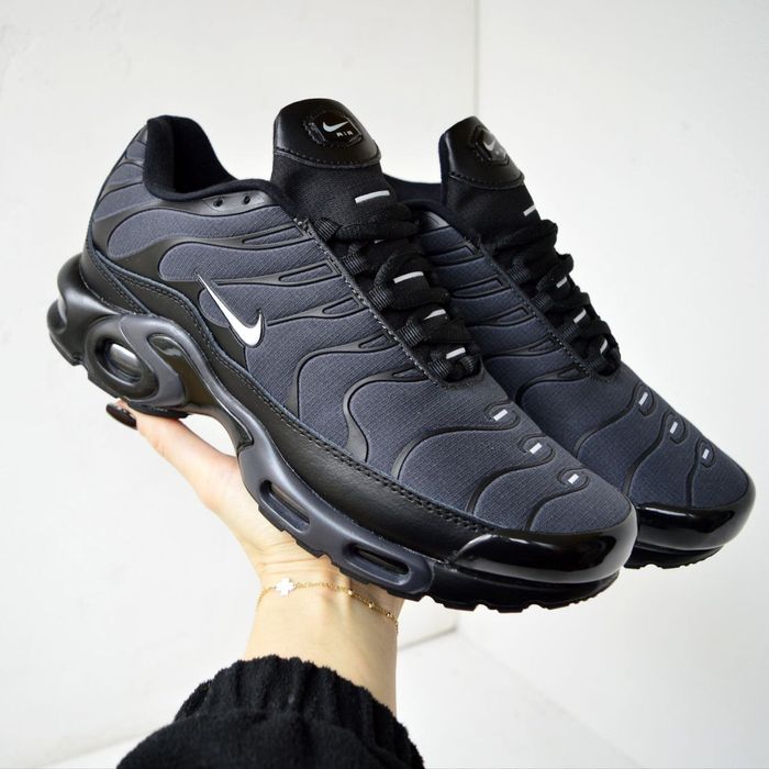 Nike Air Max Plus TN Waterproof кросівки чоловічі термо найк зимові