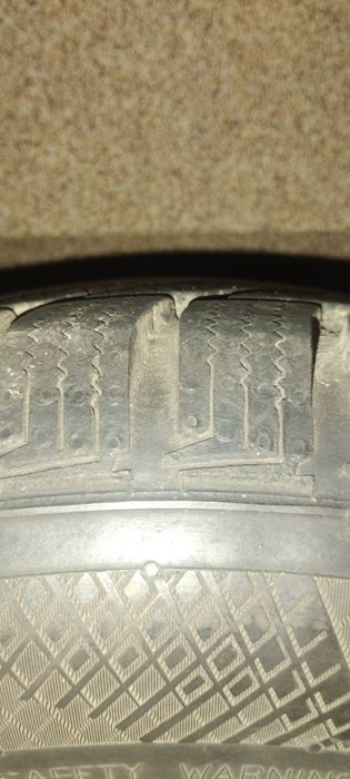 Sprzedam opony zimowe 195/65-R 15 stan bardzo dobry