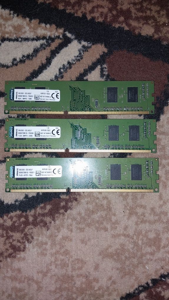Продам оперативную память DDR3 2gb