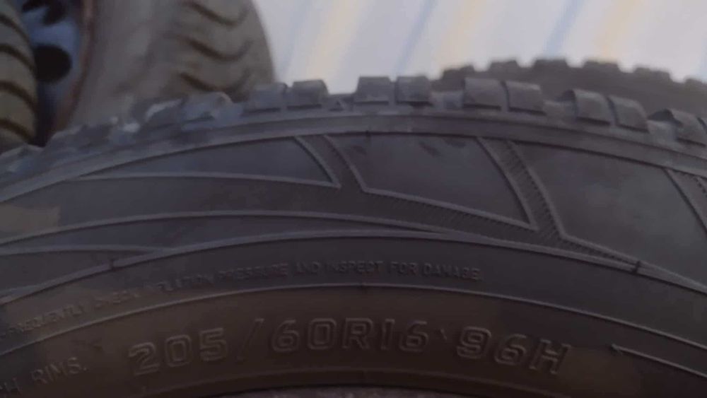 Koła/felgi 16 cali 5x114,3 Suzuki TPMS 433 MHz opony zimowe 205/60R16
