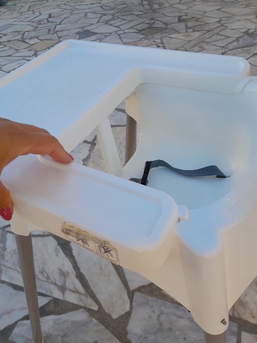 Cadeira alta de refeição bebé