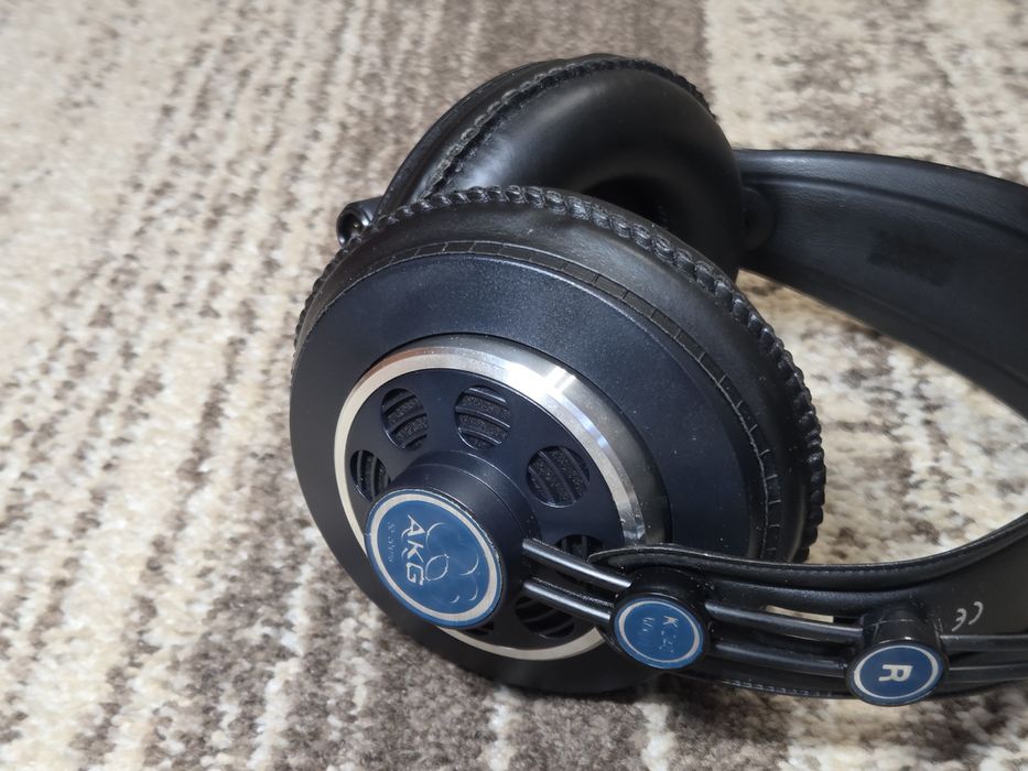 Słuchawki AKG k240 Mk2