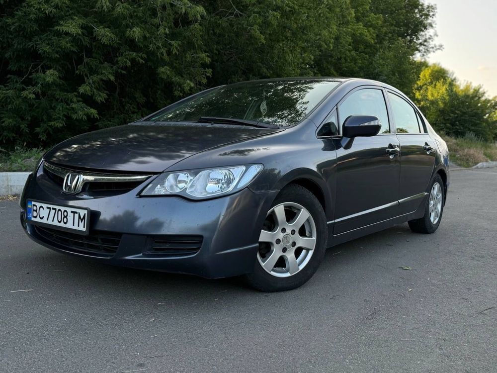 Honda Civic 5d avtomat