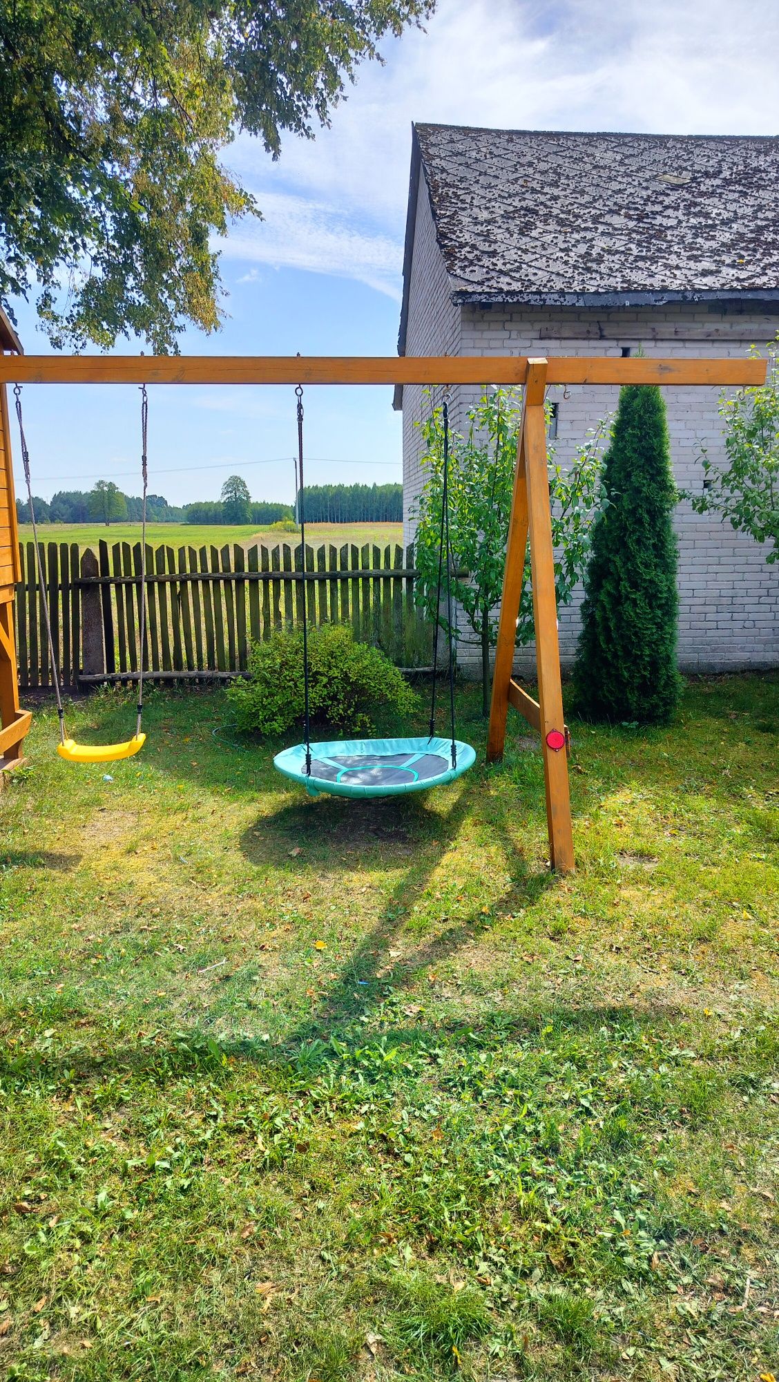 Plac zabaw Domek+piaskownica+huśtawki
