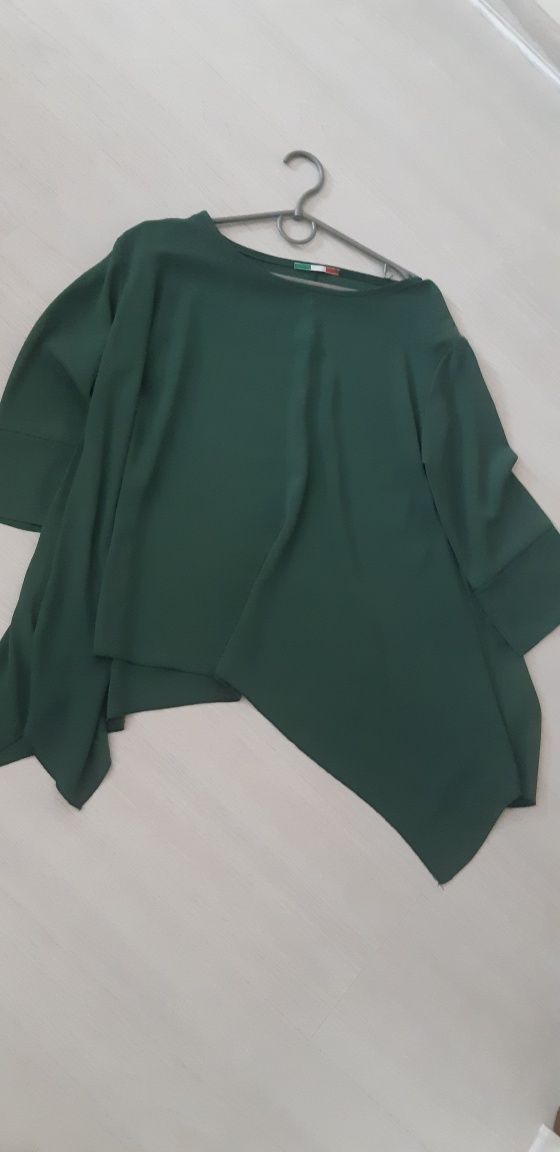 Жіноча блузочка,темно зеленого кольору