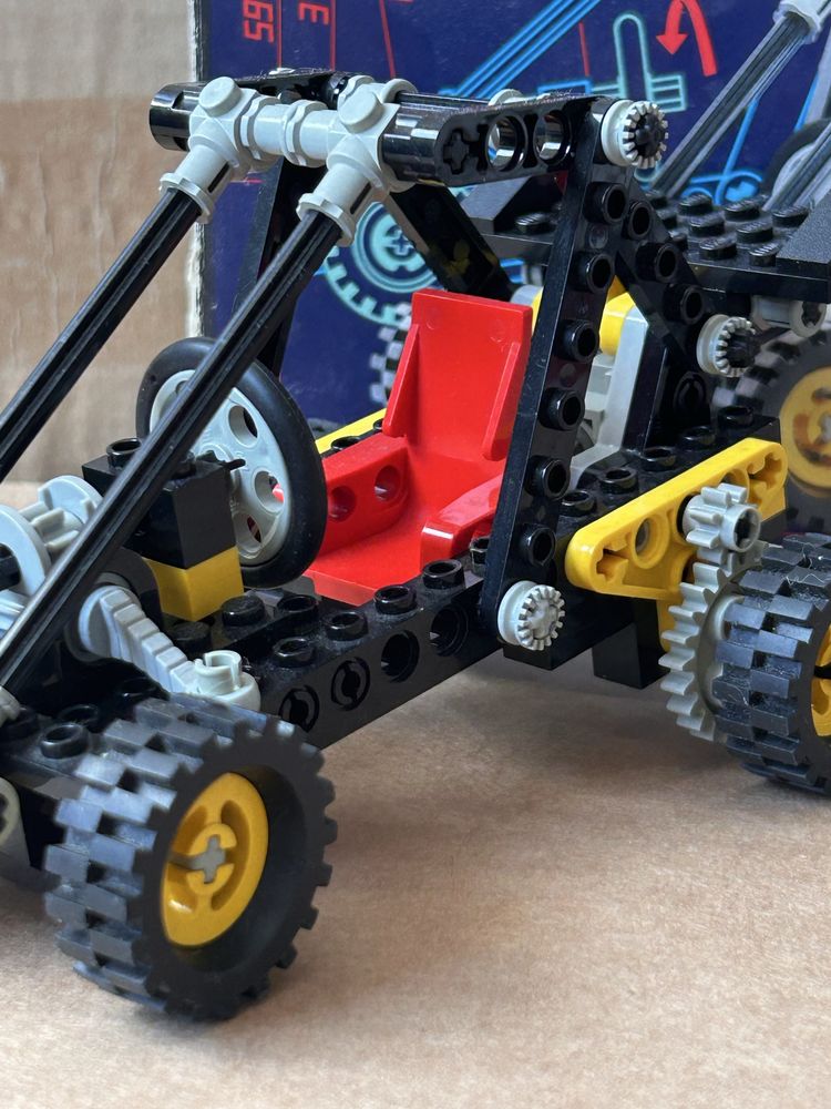 Lego 8818 Technic - Dune Buggy 1993r.