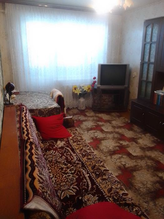 Продам 2 - х комнатную квартиру