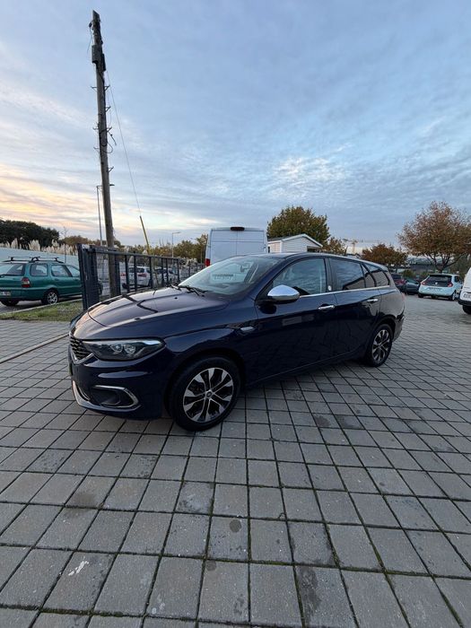 Fiat Tipo Station Wagon 1.3 M-Jet Mirror