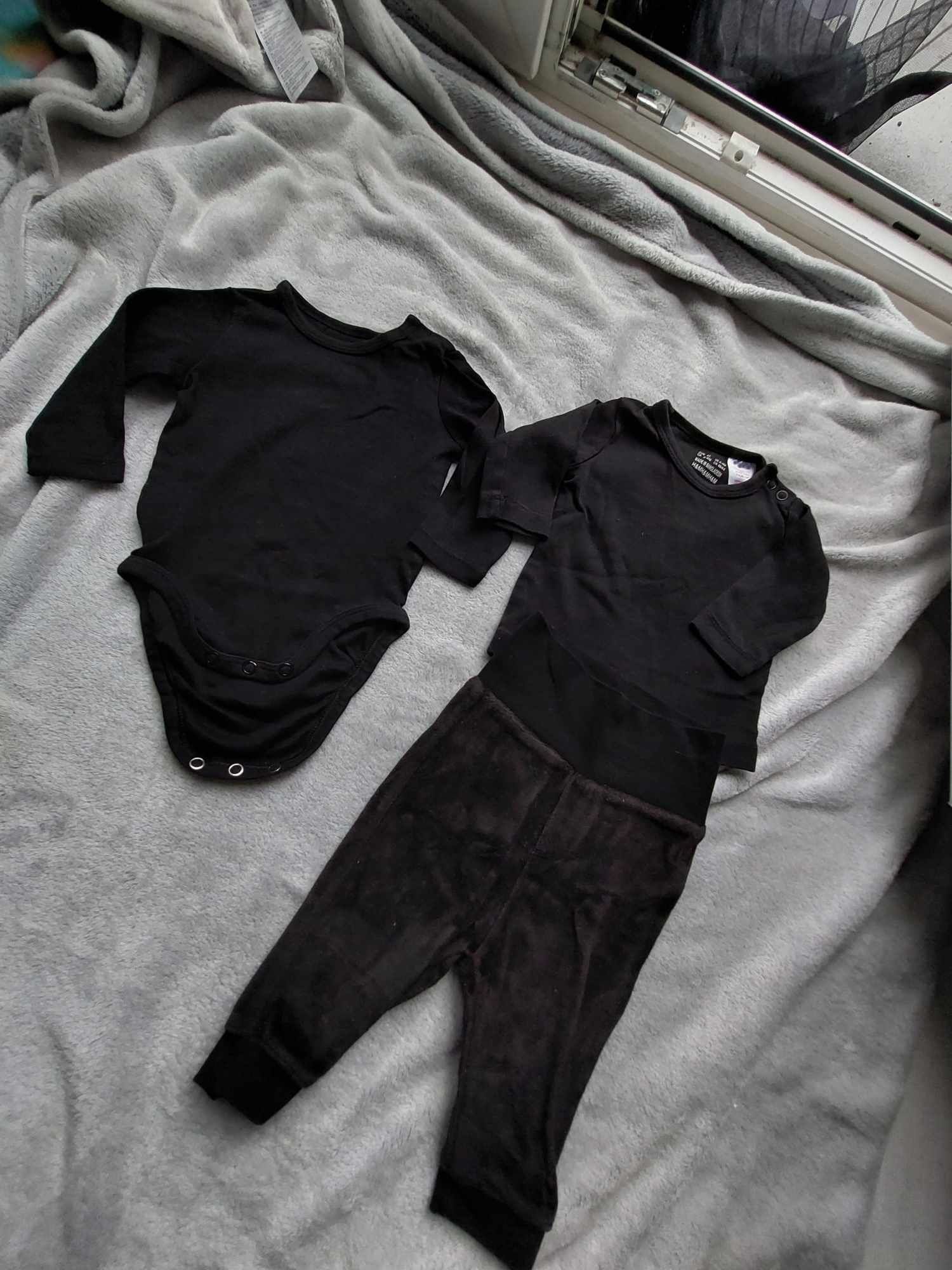 Komplet spodnie body bluza 62 czarny H&M