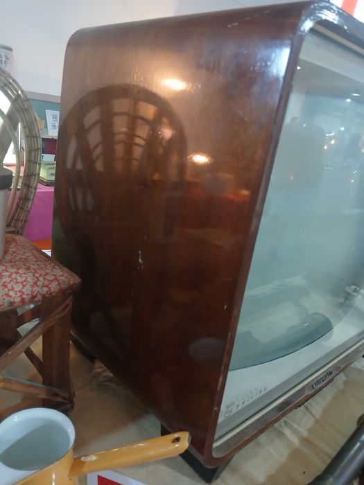 Antiga TV Televisão Philips