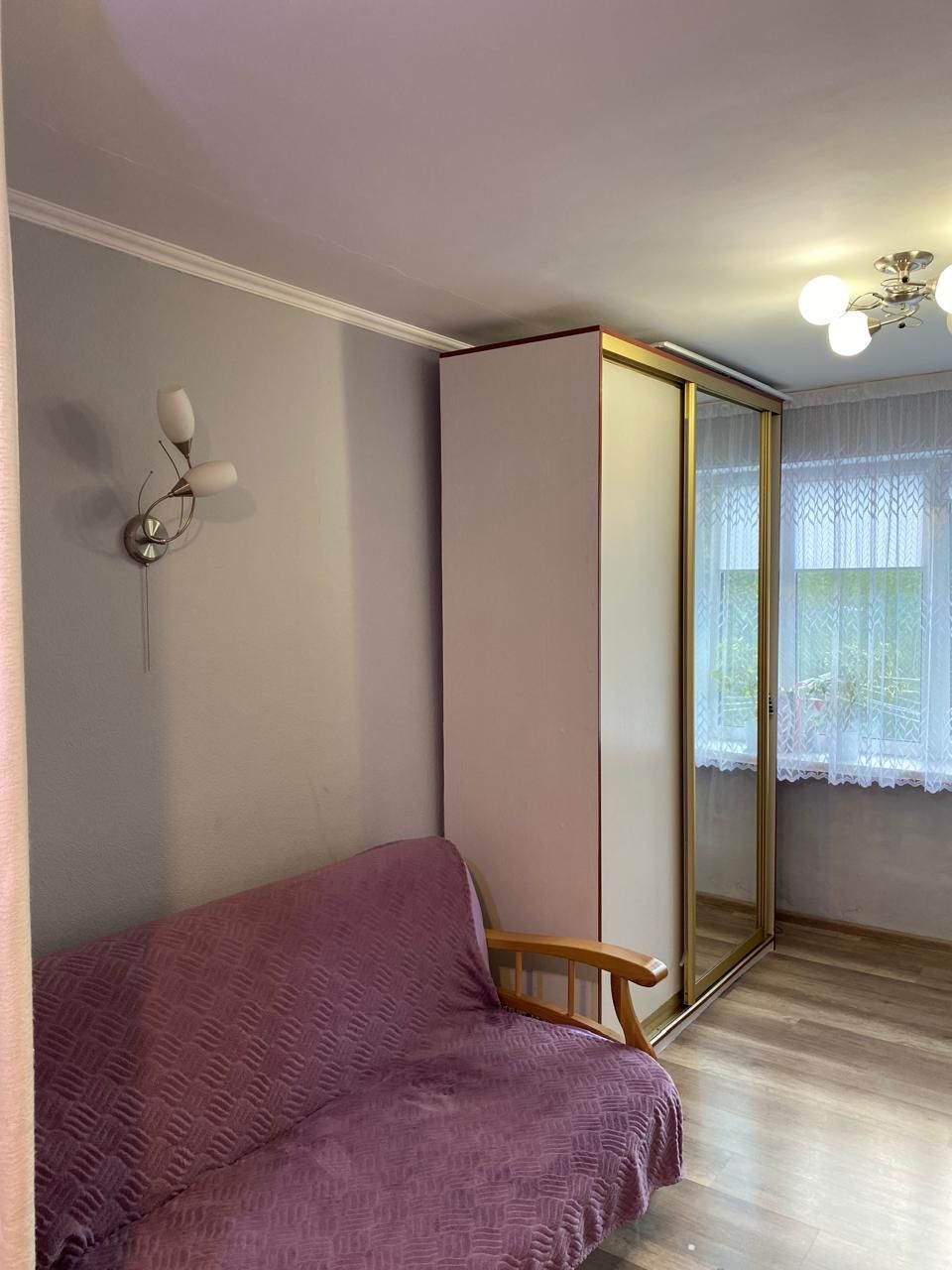 Продам затишну кімнату