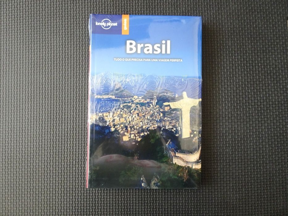 Livro Guia de viagem Lonely Planet - Vários II
