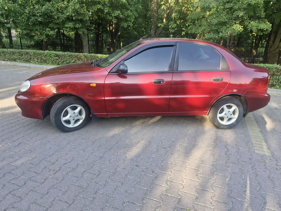 Продам lanos в гарному стані