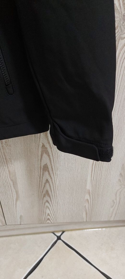 Kurtka softshell 4F  164cm