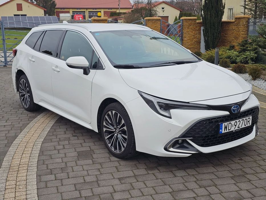 Toyota Corolla Salon Polska 2.0 Hybryda  Style