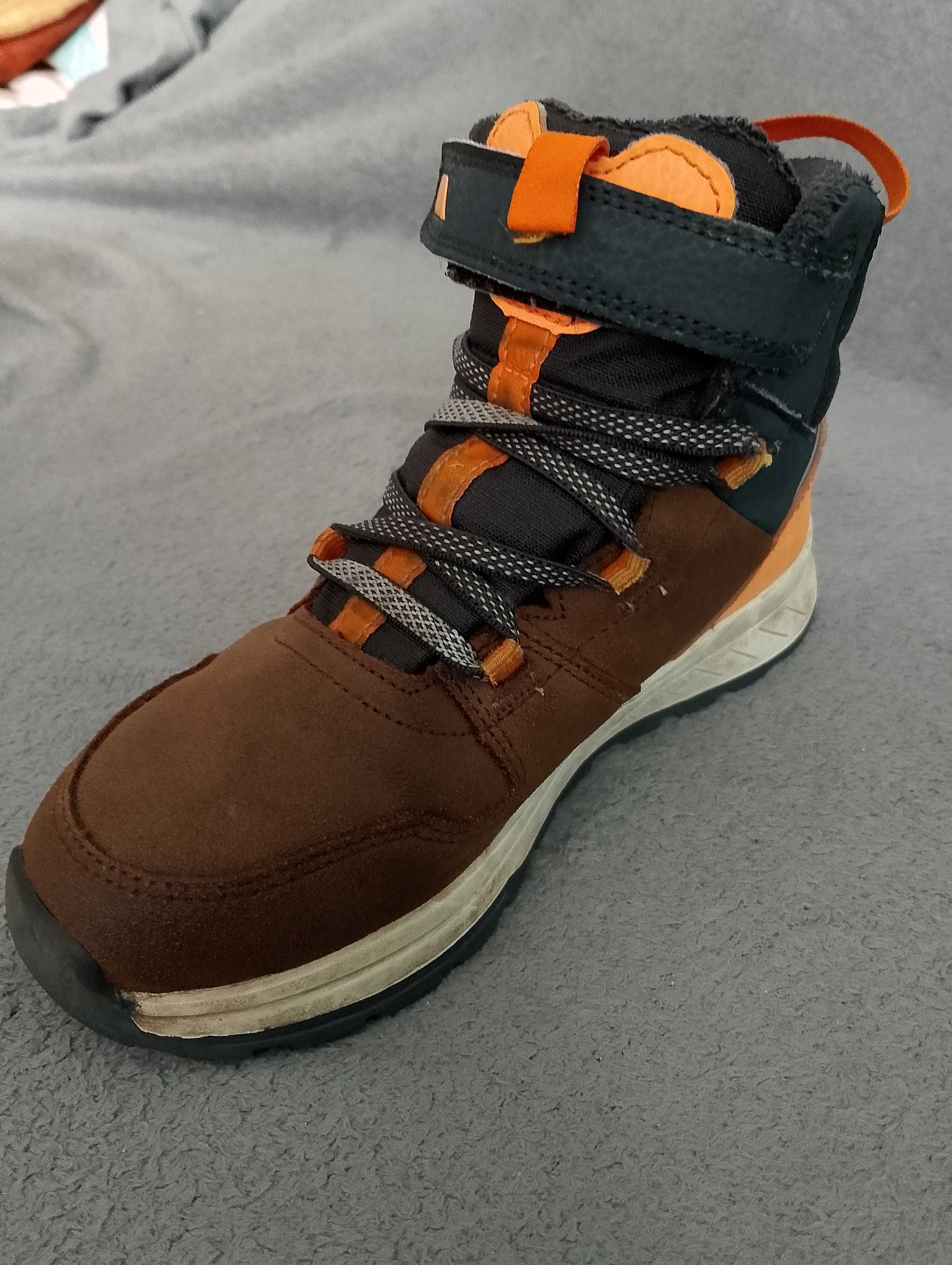 Quechua buty zimowe. 33