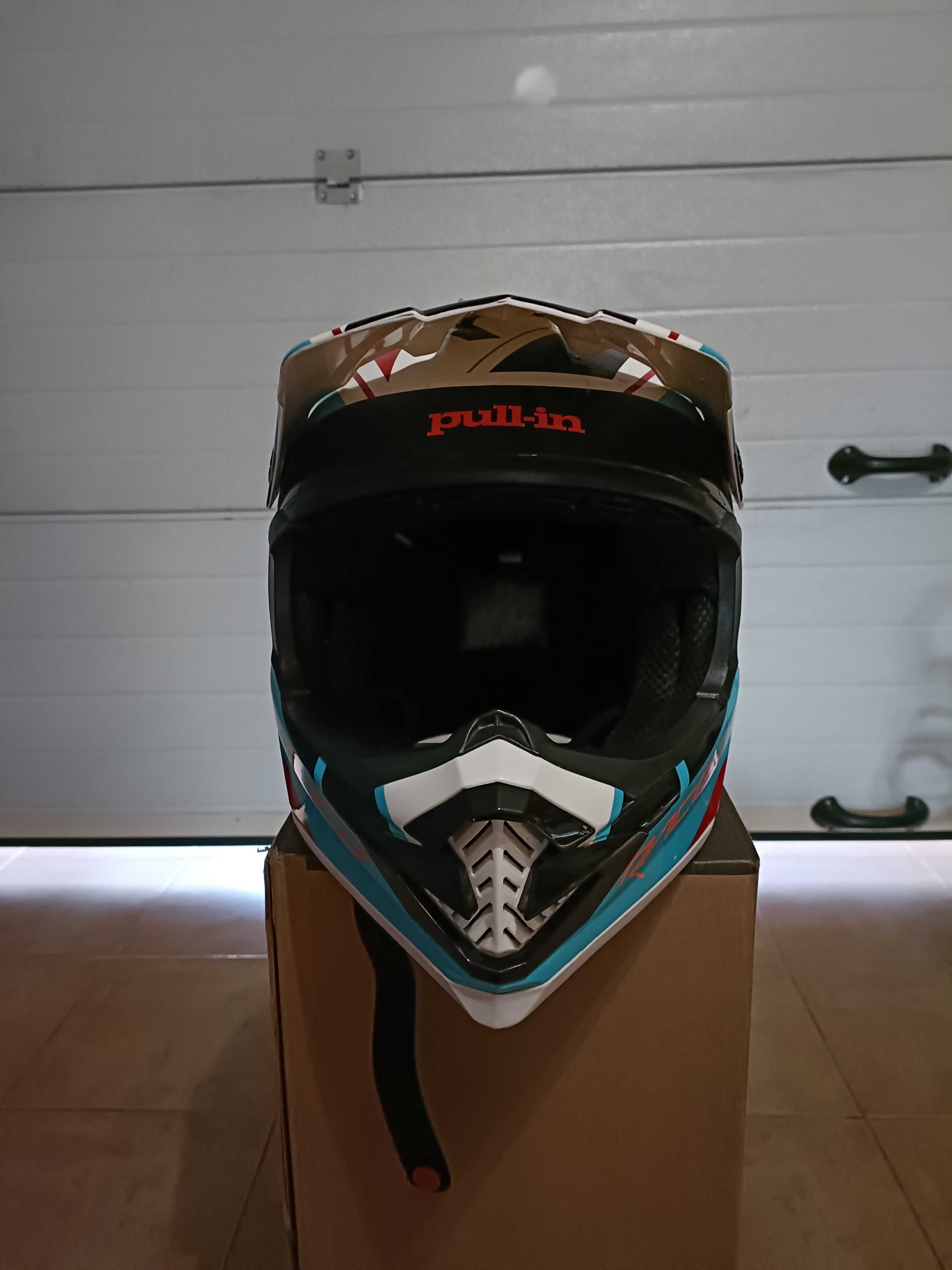 Capacete PULL IN Off Road