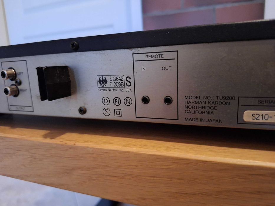 tuner harman kardon TU9200