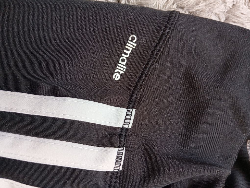 Oryginalne legginsy Adidas w rozmiarze XS