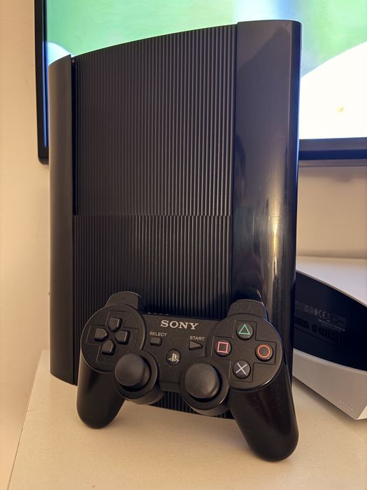 Playstation 3 Super Slim 1Tb