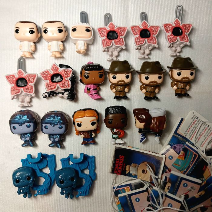 Кіндер джой дивні дива / stranger things