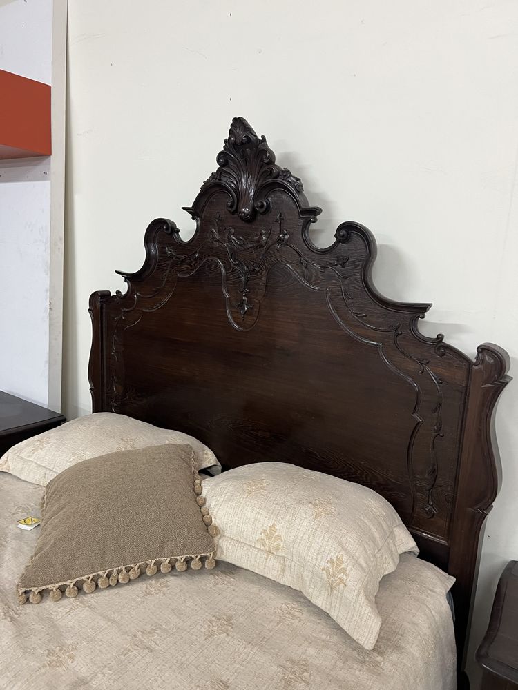 Quarto completo de casal em pau ferro
