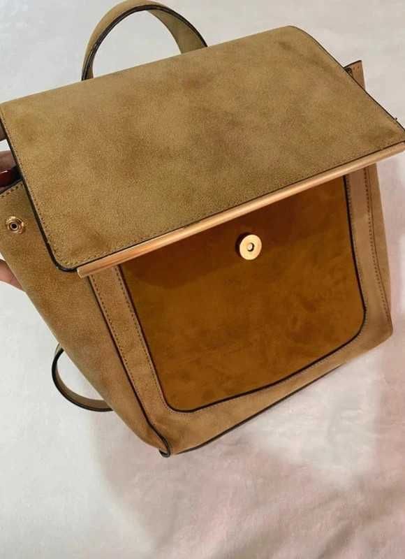 Mochila em Camurça, Ajustável
