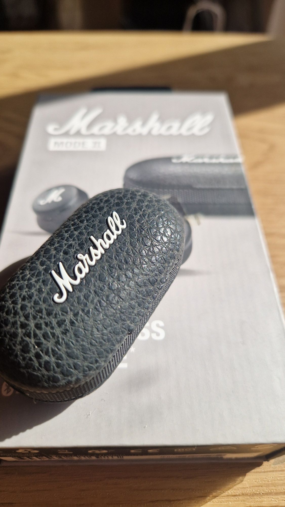Marshall Mode II earpods
