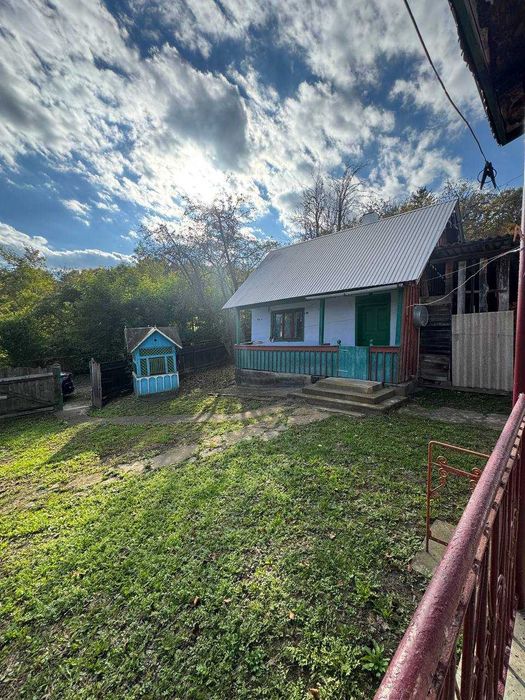 Продаж житлового будинку у с. Великий Кучурів (на межі з Тисовцем)