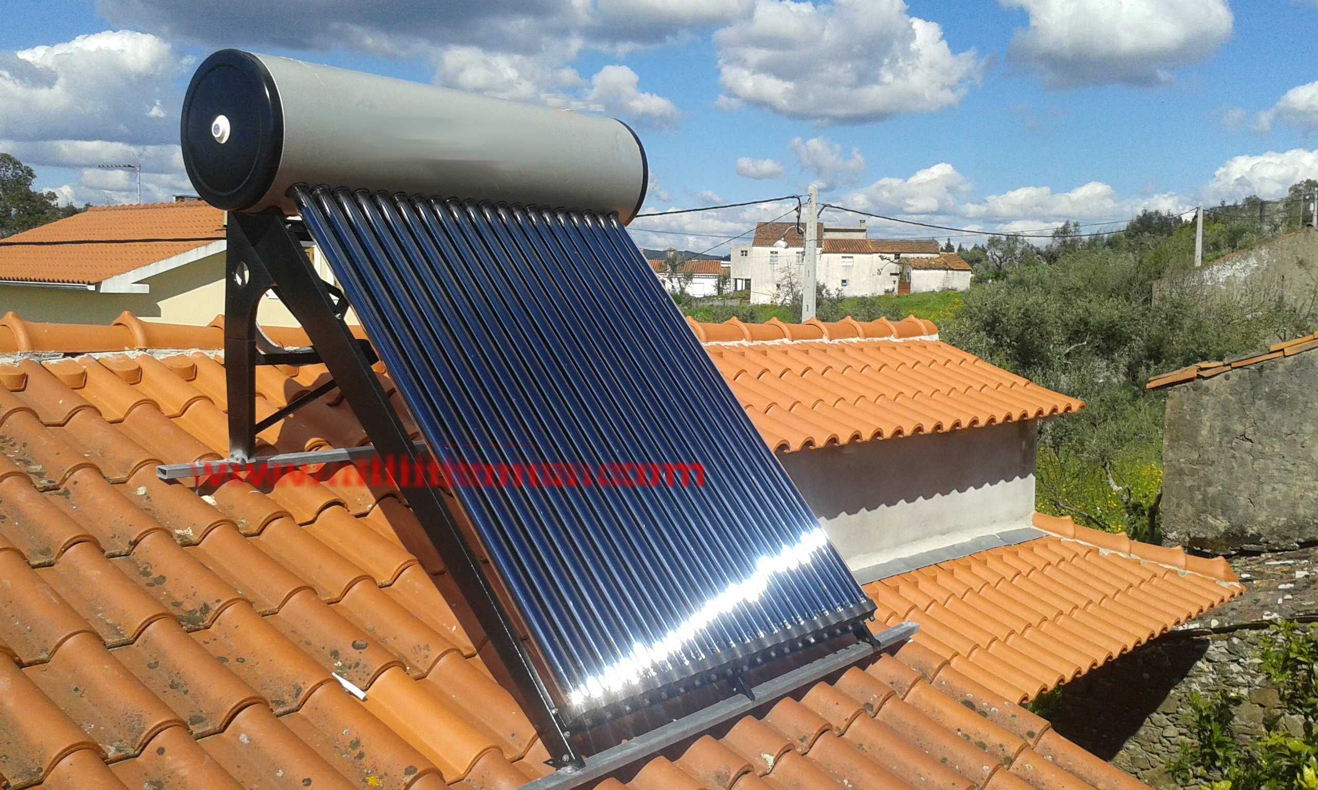 Painel Solar Termossifão 200L INOX com 20 Tubos Vácuo