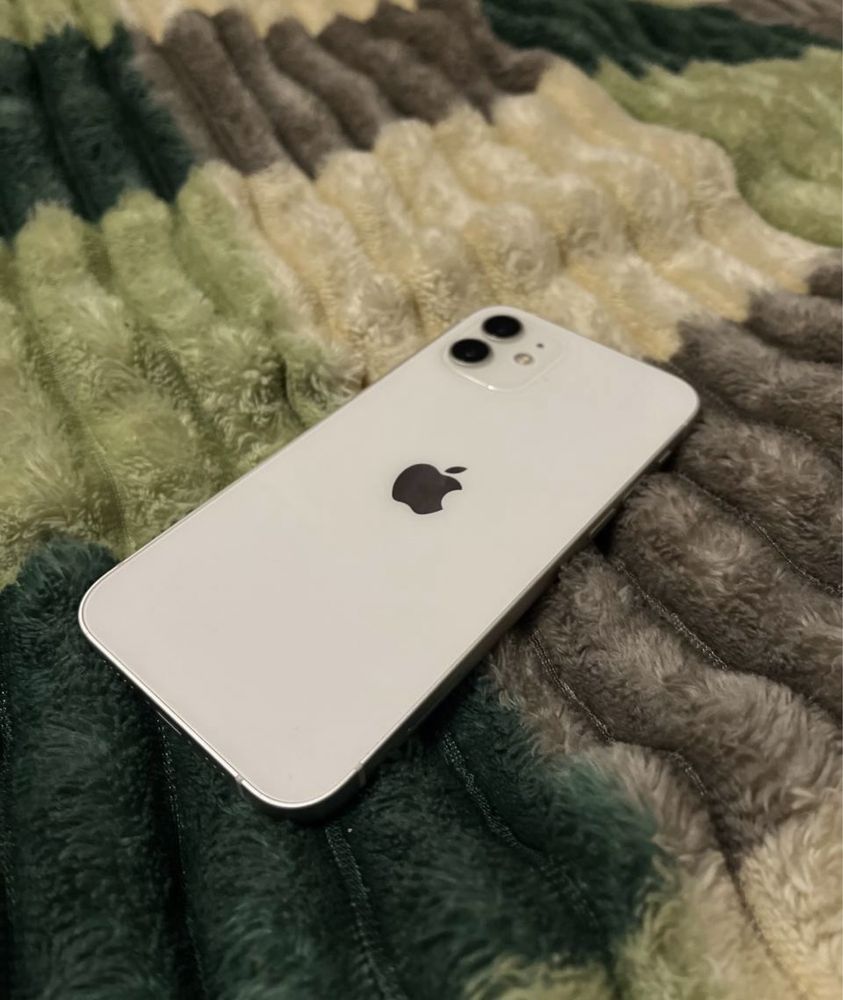 Iphone 12 128gb.