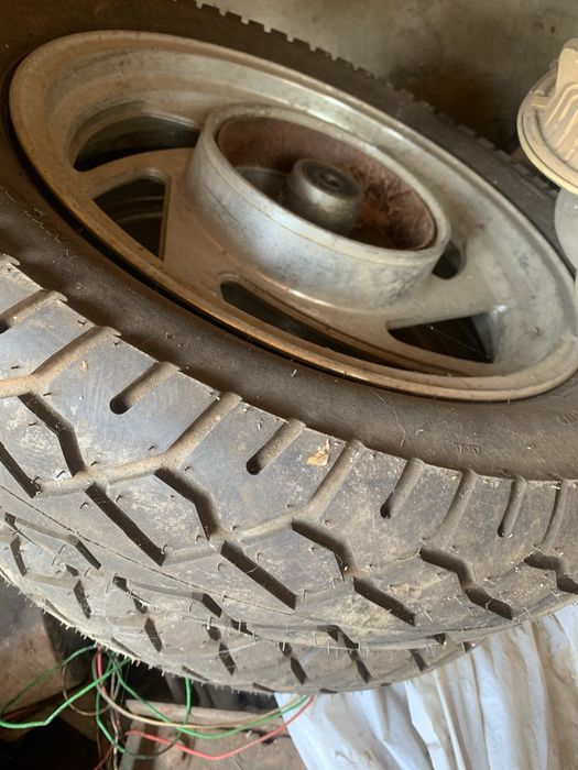 Продам колеса новые