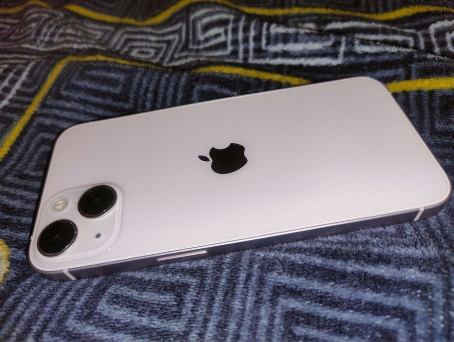 Apple iPhone 13, 128 Gb б/у