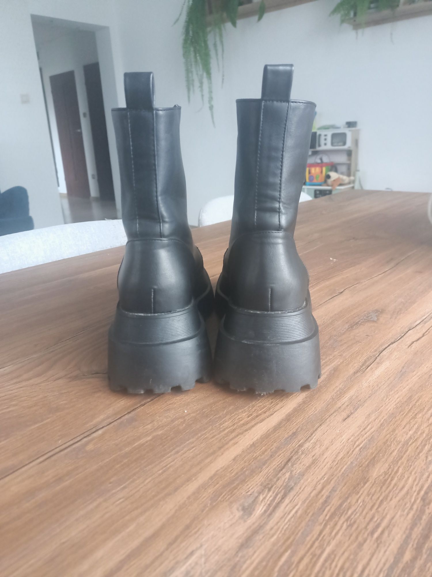 Buty wiosenne przejściowe 37