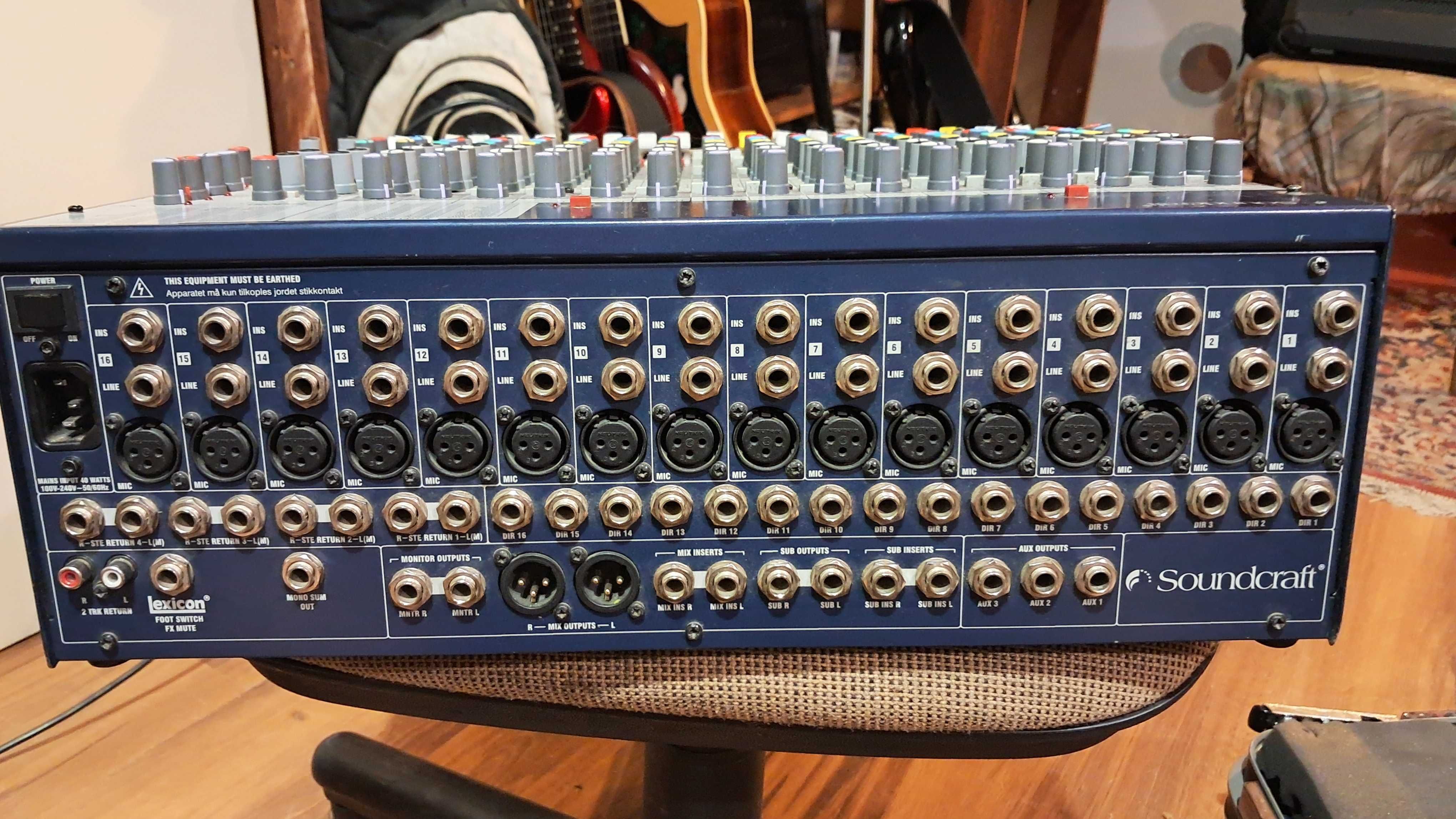 Soundcraft FX16II mikser analogowy z efektami